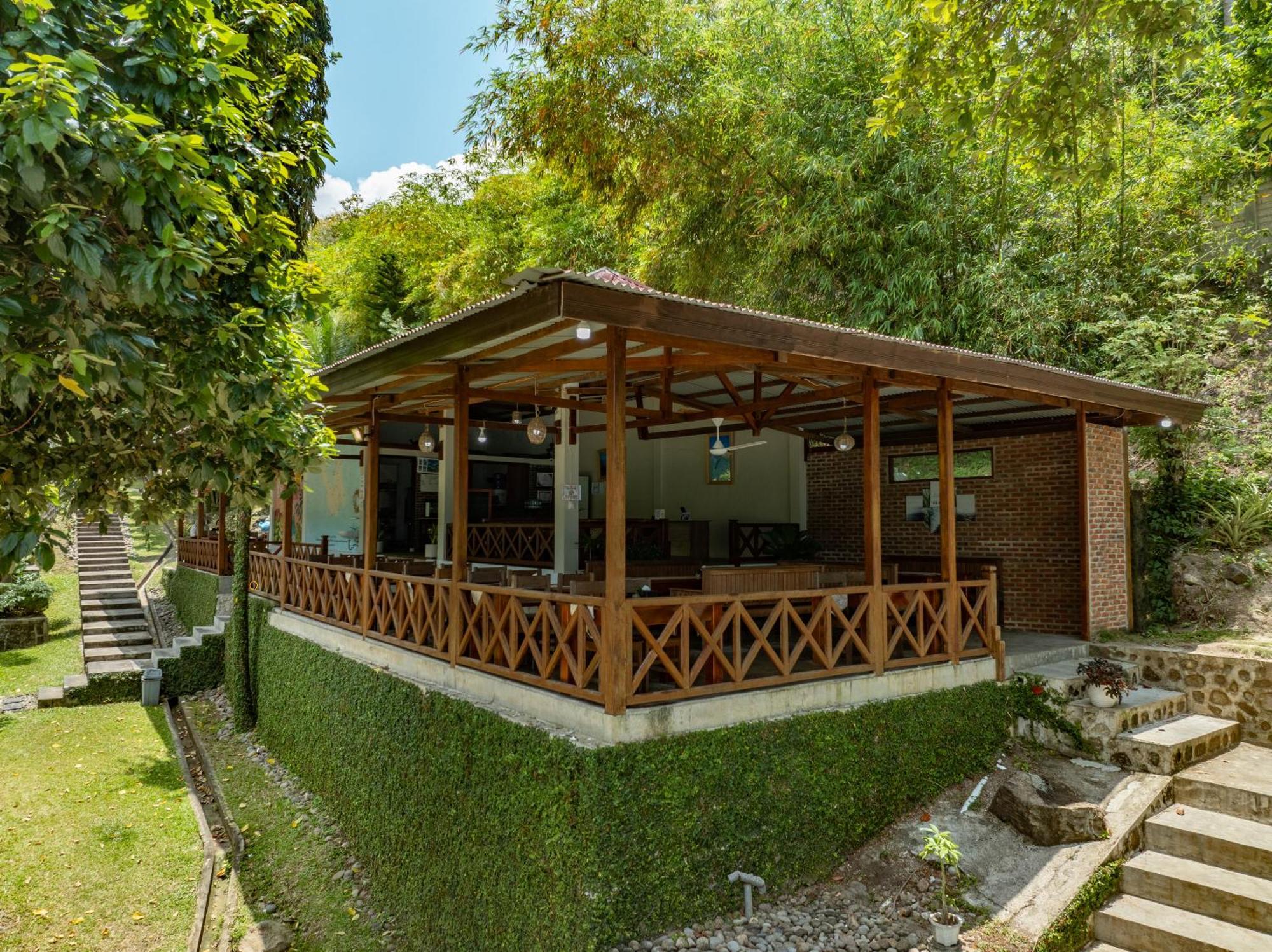 The Hawk'S Nest Resort Sabang  Εξωτερικό φωτογραφία